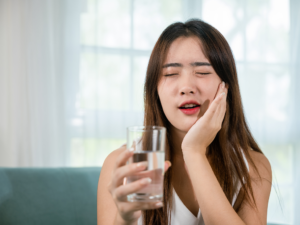 Salt Water Rinse for Tooth Pain