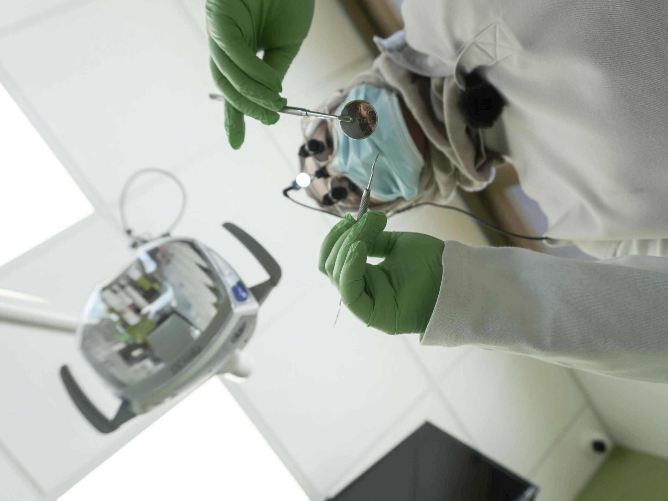 Tooth extraction and wisdom teeth removal in Winnipeg