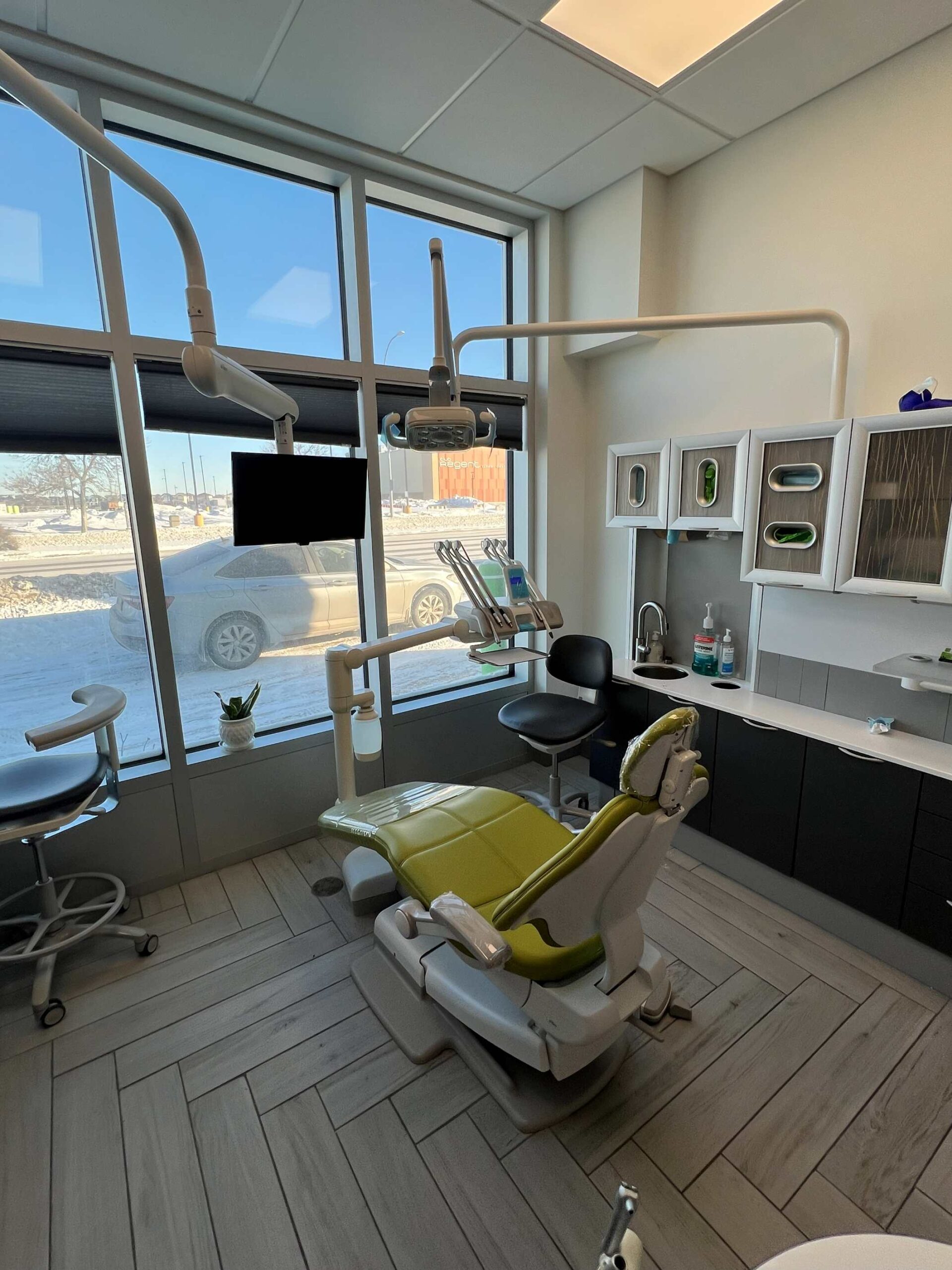 Greenwoods Dental Regent clinic exterior